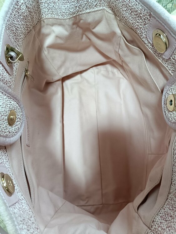 ドーヴィルライン  チェーントートバッグ（ブランドバッグ）の商品画像 - 査定依頼日：2026年1月12日 - 最高査定価格：190,000円