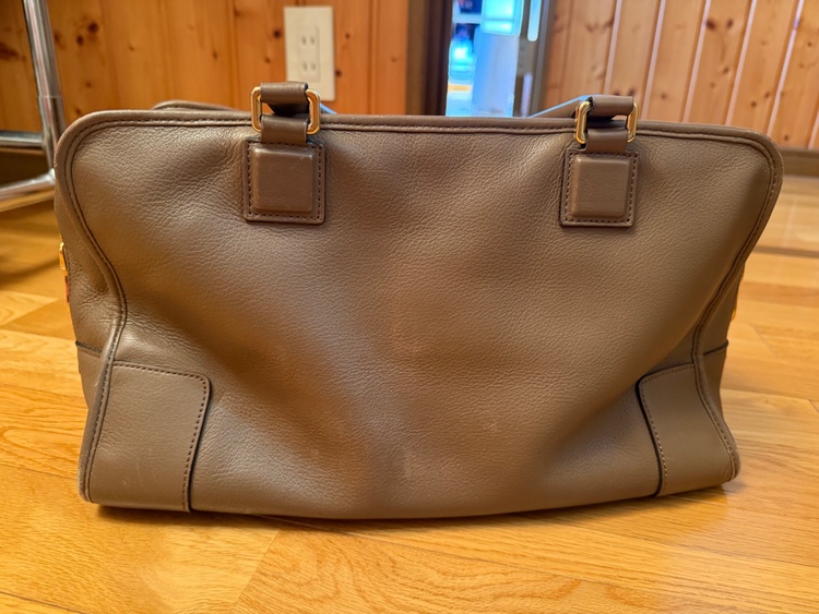 ロエベアマソナ　ブラウン　レザー　ゴールド金具（ブランドバッグ）の商品画像 - 査定依頼日：2026年4月19日 - 最高査定価格：60,000円