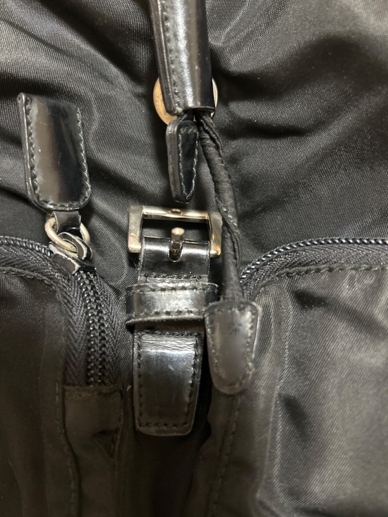 プラダ  （ブランドバッグ）の商品画像 - 査定依頼日：2026年3月11日 - 最高査定価格：30,000円