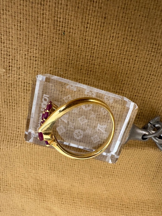 ルビー指輪（宝石）の商品画像 - 査定依頼日：2026年3月24日 - 最高査定価格：170,000円