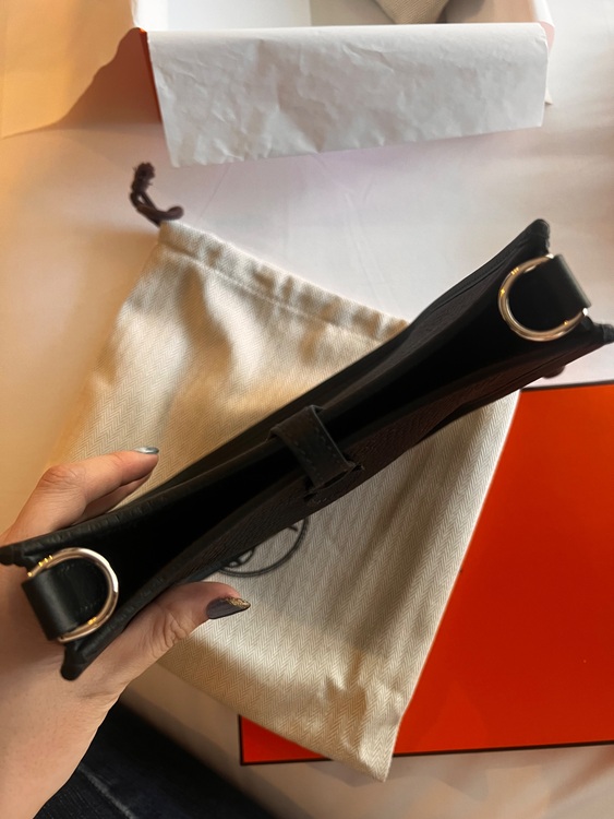 エブリン 16 アマゾーヌ（ブランドバッグ）の商品画像 - 査定依頼日：2025年7月23日 - 最高査定価格：400,000円