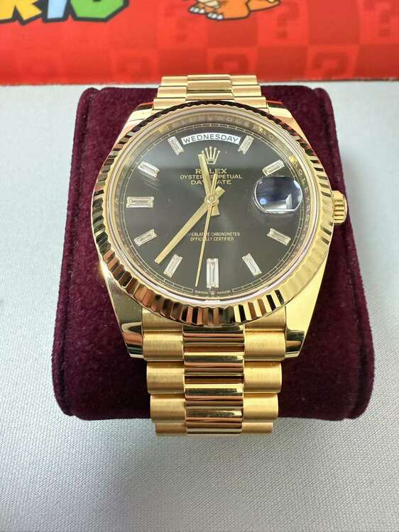 ロレックス デイデイト 228238（高級時計）の商品画像 - 査定依頼日：2025年4月5日 - 最高査定価格：8,800,000円