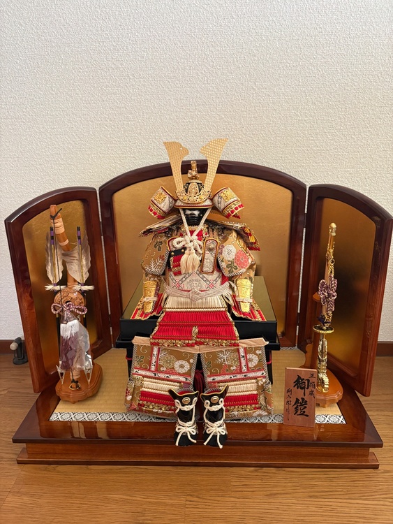 正絹威 御鎧 朝比奈朔太郎作と御弓太刀揃 伯峰作（美術品・骨董品）の商品画像 - 査定依頼日：2026年6月30日 - 最高査定価格：3,000円