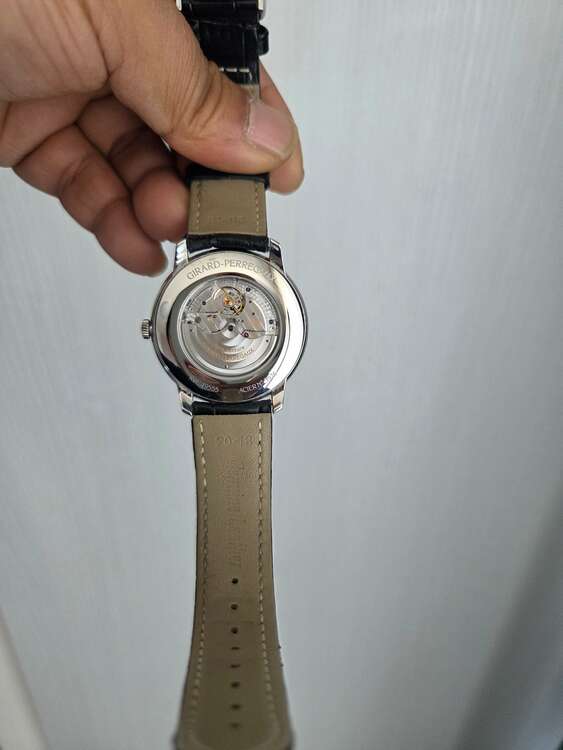 その他 ジラールベルゴ  49555-11-435-BH6A　（高級時計）の商品画像 - 査定依頼日：2025年4月7日 - 最高査定価格：650,000円