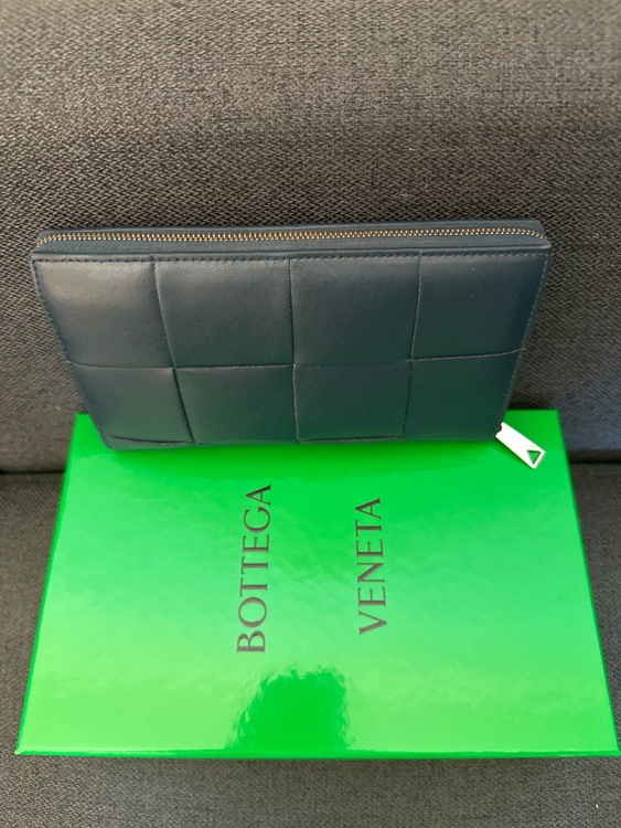 ボッテガ・ヴェネタ  （ブランドバッグ）の商品画像 - 査定依頼日：2025年9月7日 - 最高査定価格：50,000円