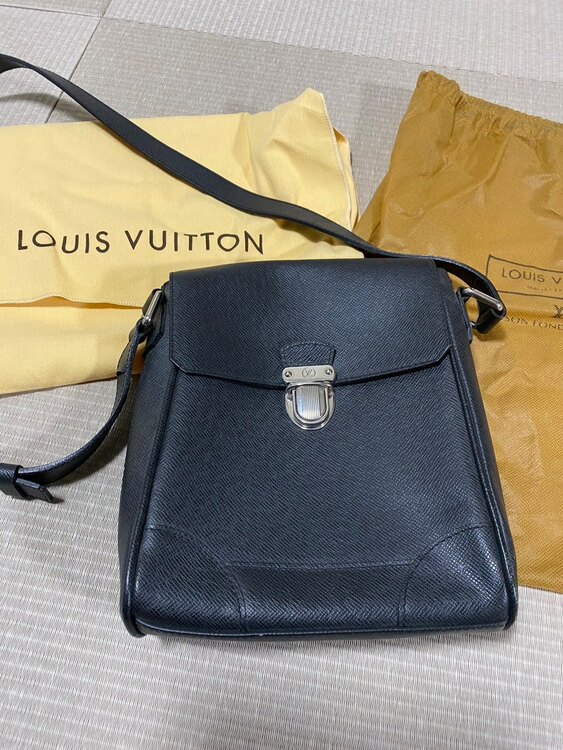 DU3171（ブランドバッグ）の商品画像 - 査定依頼日：2025年2月20日 - 最高査定価格：50,000円