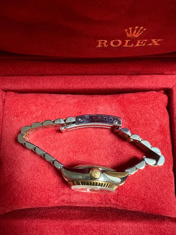 ロレックス デイトジャスト 6917（高級時計）の商品画像 - 査定依頼日：2025年1月7日 - 最高査定価格：650,000円