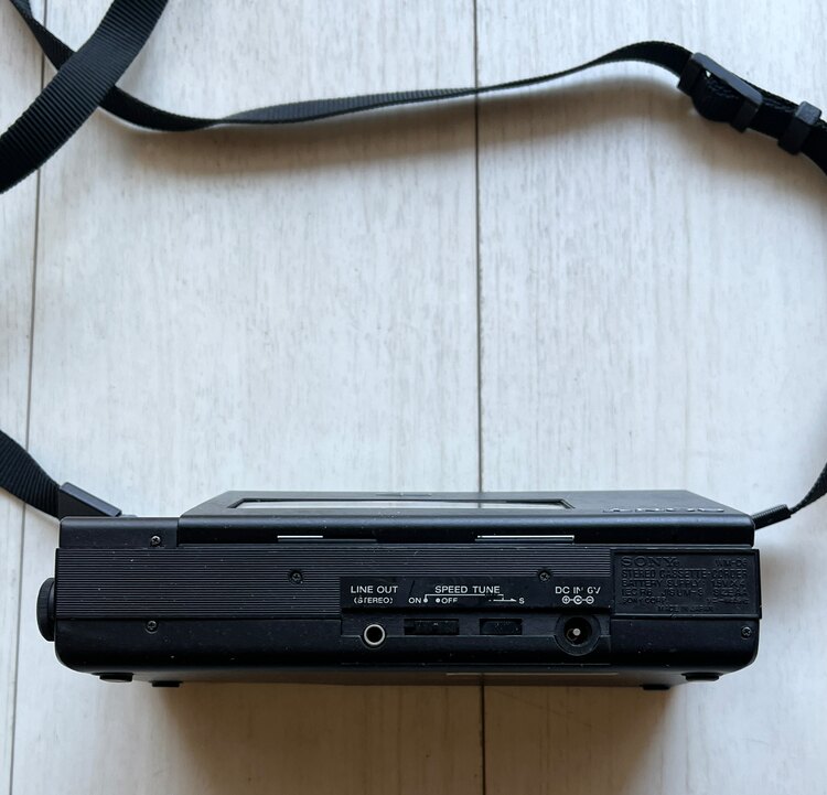 SONYウォークマンプロフェッショナルWM-D6（オーディオ・スピーカー）の商品画像 - 査定依頼日：2025年4月9日 - 最高査定価格：33,000円