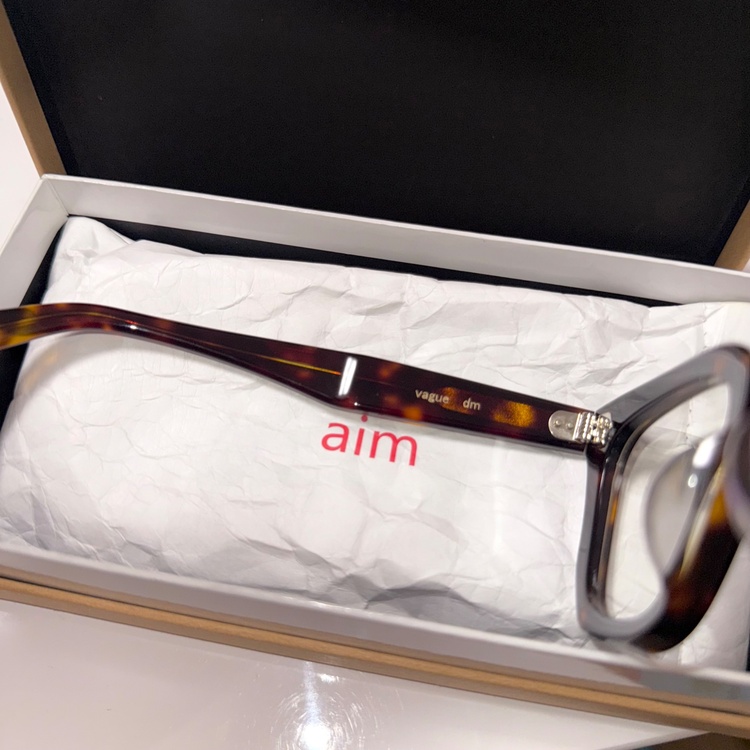 aim vaque dmメガネ（古着・ファッション）の商品画像 - 査定依頼日：2026年3月14日 - 最高査定価格：1,300円