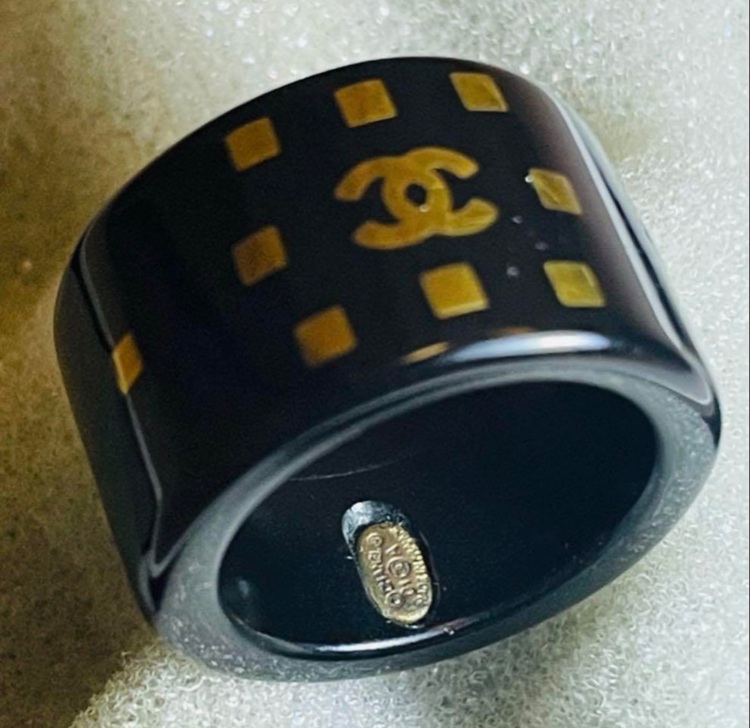 シャネル CHANEL ココマーク リング 箱付き（古着・ファッション）の商品画像 - 査定依頼日：2025年9月22日 - 最高査定価格：15,000円