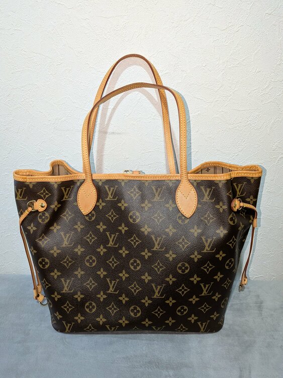 ルイヴィトン　ネヴァーフル（ブランドバッグ）の商品画像 - 査定依頼日：2026年3月2日 - 最高査定価格：168,000円