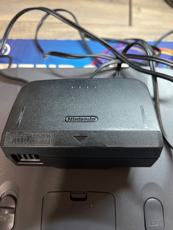 Nintendo64（ゲーム機本体・ゲームソフト）の商品画像 - 査定依頼日：2025年11月10日 - 最高査定価格：2,500円