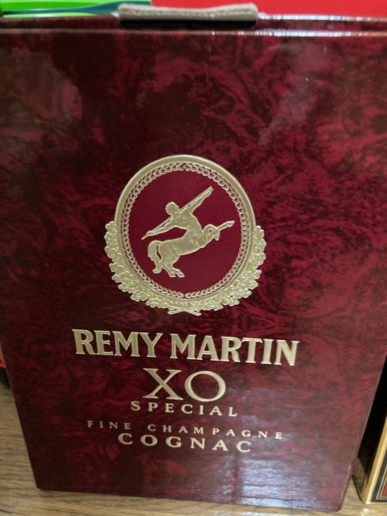 ブランデー レミーマルタン （お酒）の商品画像 - 査定依頼日：2026年1月25日 - 最高査定価格：8,100円