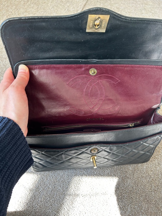 マトラッセ（ブランドバッグ）の商品画像 - 査定依頼日：2026年2月7日 - 最高査定価格：220,000円