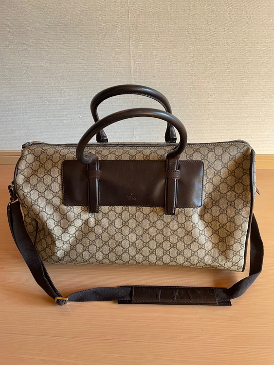 ボストンバック（ブランドバッグ）の商品画像 - 査定依頼日：2025年11月29日 - 最高査定価格：40,000円