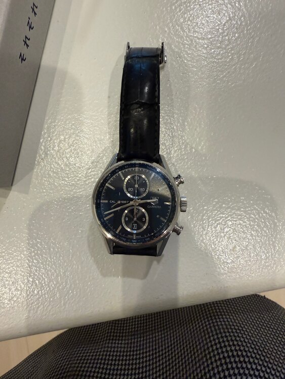 タグホイヤー カレラ car2110（高級時計）の商品画像 - 査定依頼日：2025年5月30日 - 最高査定価格：900,000円