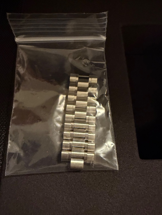 オメガ スピードマスター （高級時計）の商品画像 - 査定依頼日：2026年4月25日 - 最高査定価格：1,150,000円