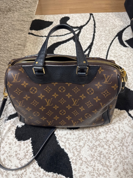 レティーロ（ブランドバッグ）の商品画像 - 査定依頼日：2025年12月9日 - 最高査定価格：140,000円