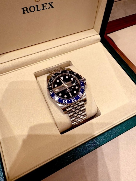 ロレックス GMTマスター バ（高級時計）の商品画像 - 査定依頼日：2025年11月1日 - 最高査定価格：2,950,000円