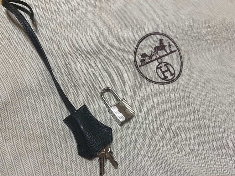 エルメス バーキン （ブランドバッグ）の商品画像 - 査定依頼日：2025年8月17日 - 最高査定価格：1,800,000円