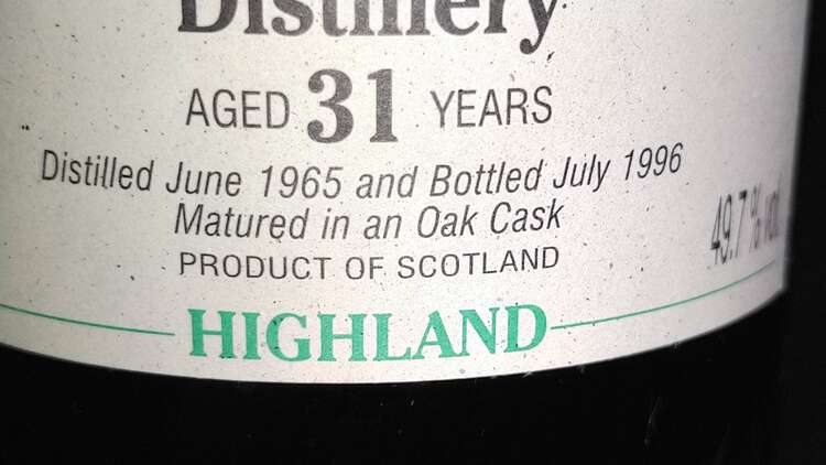 ケイデンヘッド　グレンフェディックーグレンリベット　１９６５年（お酒）の商品画像 - 査定依頼日：2025年2月18日 - 最高査定価格：80,000円