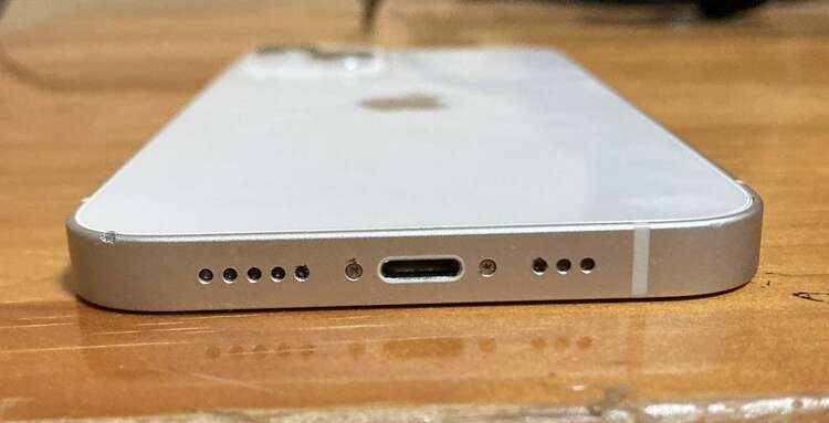 MLNJ3J/A（スマホ）の商品画像 - 査定依頼日：2025年5月25日 - 最高査定価格：23,000円