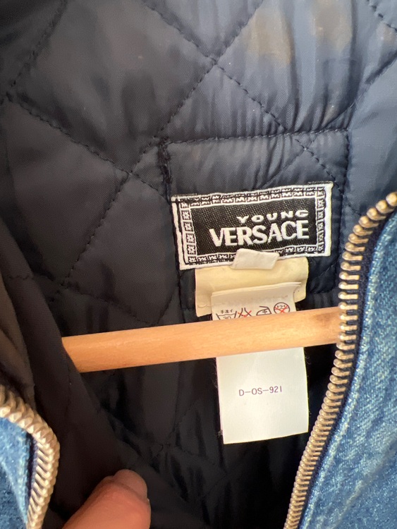 ジャケット（ベビー用品）の商品画像 - 査定依頼日：2025年11月29日 - 最高査定価格：1,000円