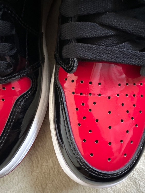 ナイキ　パテントブレッド（古着・ファッション）の商品画像 - 査定依頼日：2026年4月4日 - 最高査定価格：3,900円