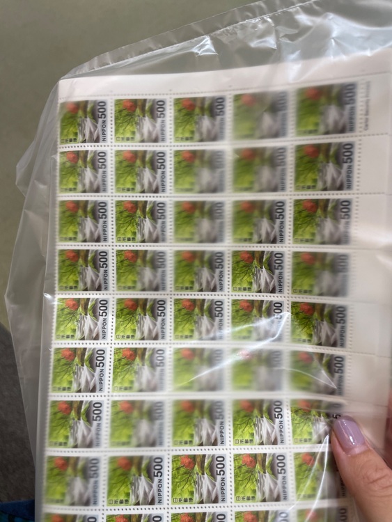 500円切手2シート(200枚)（切手）の商品画像 - 査定依頼日：2025年7月27日 - 最高査定価格：80,000円