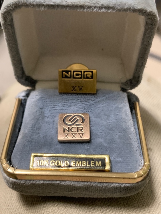 バッチ（金・貴金属）の商品画像 - 査定依頼日：2026年1月19日 - 最高査定価格：25,000円