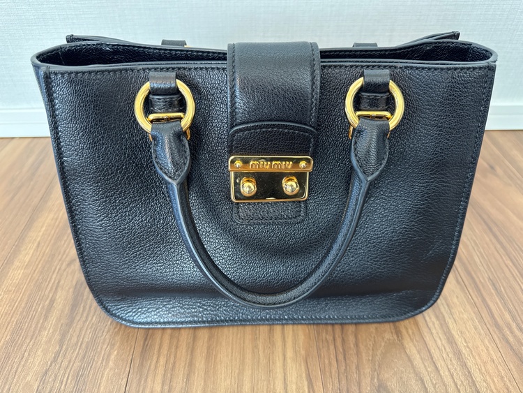 マドラス（ブランドバッグ）の商品画像 - 査定依頼日：2026年1月29日 - 最高査定価格：50,000円