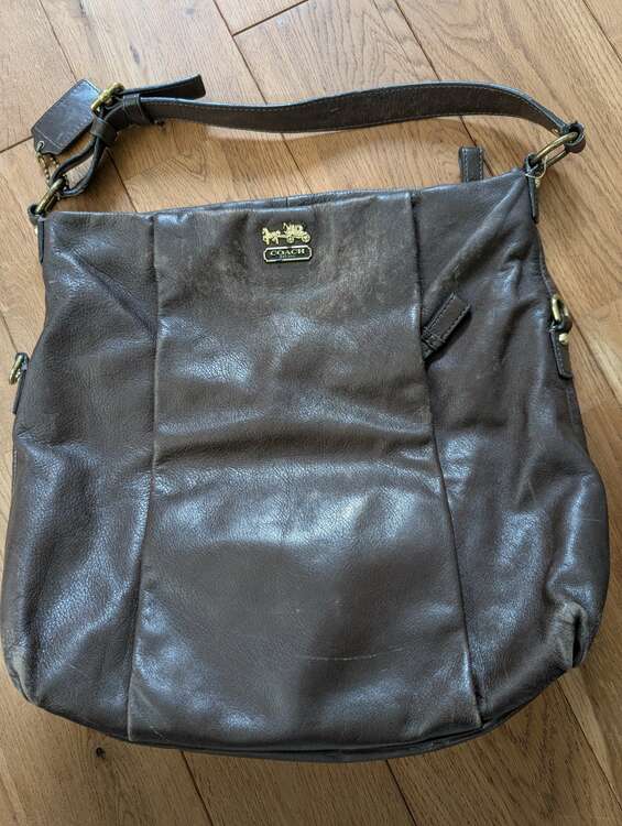 その他 コーチ （ブランドバッグ）の商品画像 - 査定依頼日：2025年5月8日 - 最高査定価格：1,000円