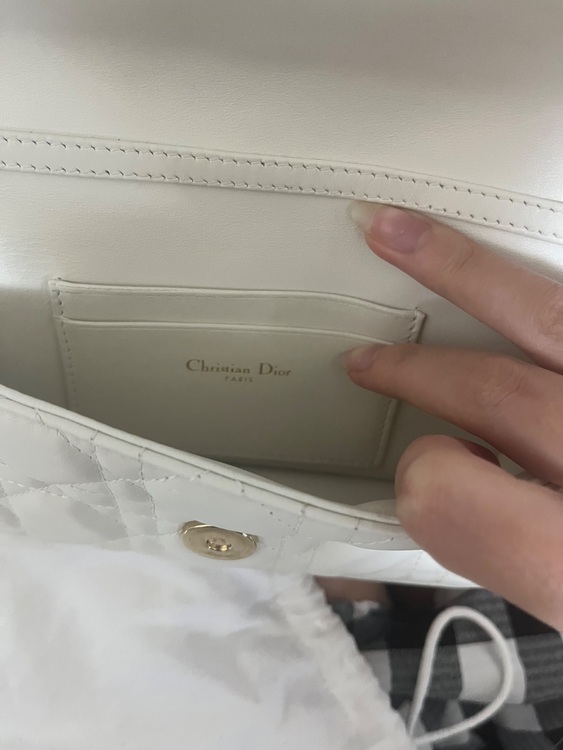 ディオール  （ブランドバッグ）の商品画像 - 査定依頼日：2025年9月12日 - 最高査定価格：110,000円