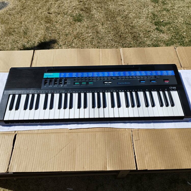 カシオ61鍵盤電子キーボード、ToneBank CT-615 （ピアノ・楽器・PA機材）の商品画像 - 査定依頼日：2026年3月19日 - 最高査定価格：100,000円