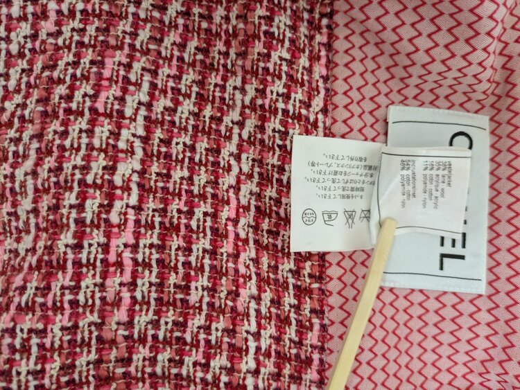 ツイードジャケット（古着・ファッション）の商品画像 - 査定依頼日：2026年5月7日 - 最高査定価格：70,000円