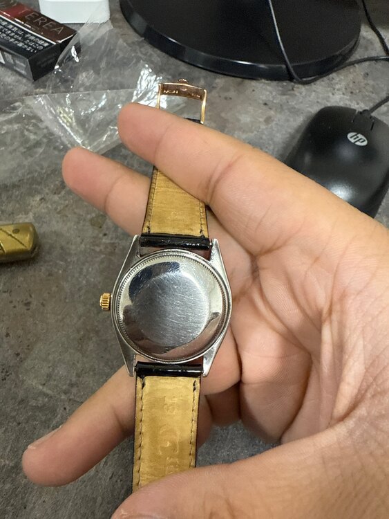 ロレックス パーペチュアルデイト 8ば（高級時計）の商品画像 - 査定依頼日：2024年12月22日 - 最高査定価格：200,000円