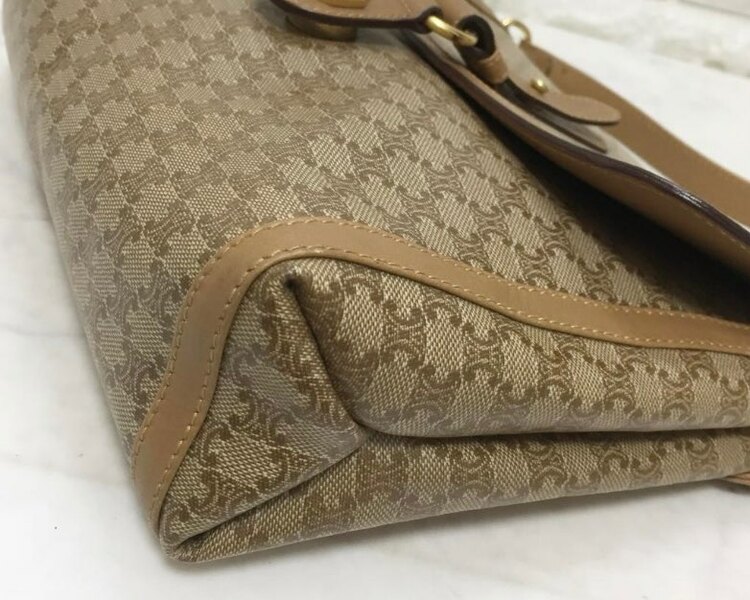 セリーヌ マカダム ショルダーバッグ ヴィンテージ（ブランドバッグ）の商品画像 - 査定依頼日：2024年1月22日 - 最高査定価格：15,000円