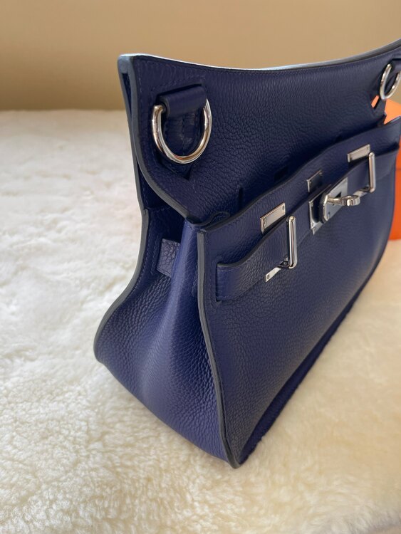 ジプシエール28（ブランドバッグ）の商品画像 - 査定依頼日：2025年3月8日 - 最高査定価格：500,000円