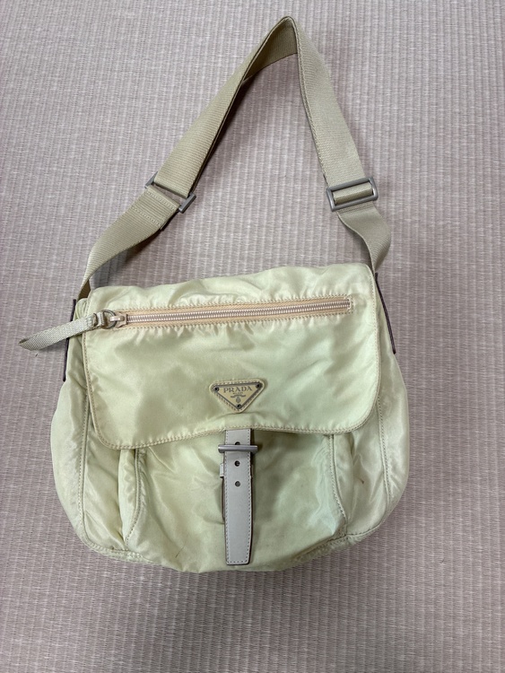 プラダ（ブランドバッグ）の商品画像 - 査定依頼日：2026年9月8日 - 最高査定価格：10,000円