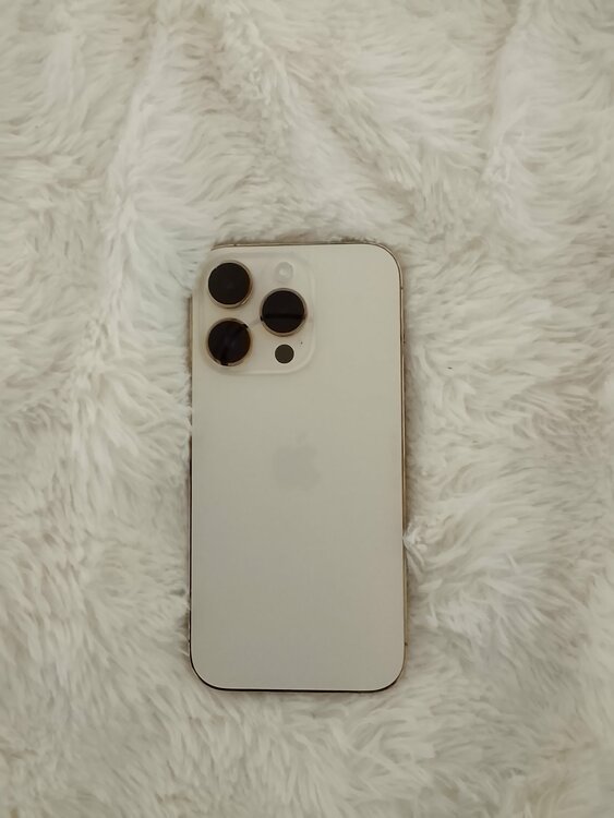 iPhone１４pro（スマホ）の商品画像 - 査定依頼日：2026年5月10日 - 最高査定価格：57,000円