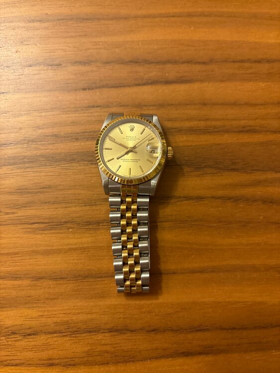 oyster perpetual（高級時計）の商品画像 - 査定依頼日：2025年2月22日 - 最高査定価格：700,000円