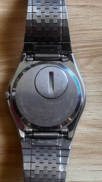 セイコー その他 9983-800（高級時計）の商品画像 - 査定依頼日：2026年3月8日 - 最高査定価格：40,000円