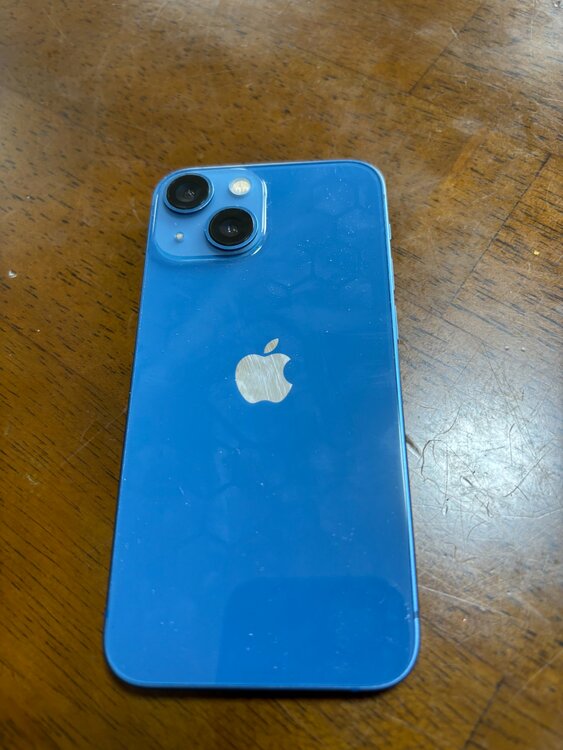 G6VCQRW9CL（スマホ）の商品画像 - 査定依頼日：2026年1月1日 - 最高査定価格：23,000円