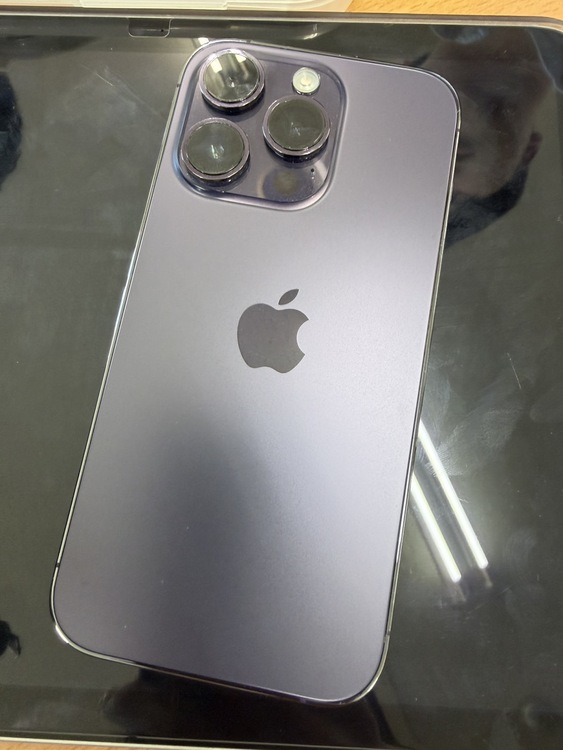 iPhone 14 Pro 256GB Softbank（スマホ）の商品画像 - 査定依頼日：2026年1月21日 - 最高査定価格：70,000円