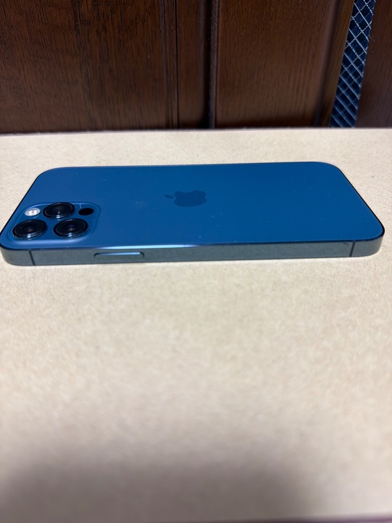 iPhone iPhone 12 Pro 256GB SIMフリー（スマホ）の商品画像 - 査定依頼日：2026年9月10日 - 最高査定価格：37,500円