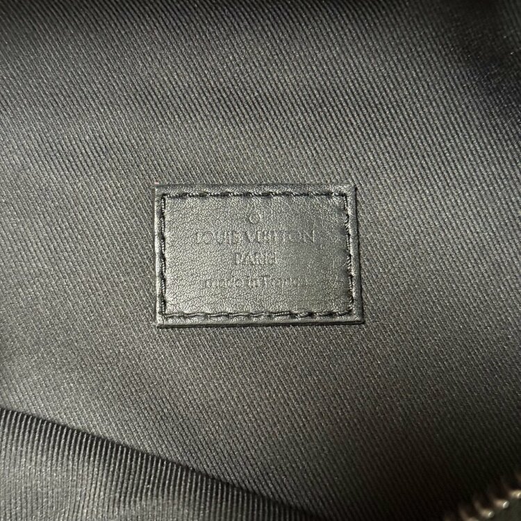 ディスカバリー･バムバッグ PM M46036（ブランドバッグ）の商品画像 - 査定依頼日：2026年1月30日 - 最高査定価格：150,000円