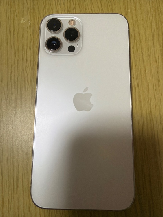 iPhone iPhone 12 Pro Max 256GB au（スマホ）の商品画像 - 査定依頼日：2026年9月25日 - 最高査定価格：25,000円