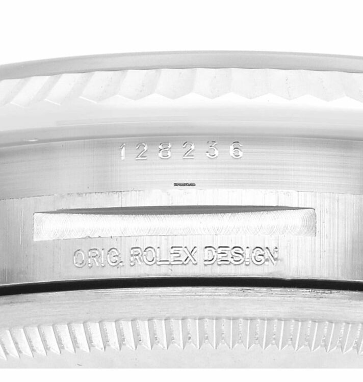 デイデイト　プラチナ　アイスブルー　ローマン文字盤（高級時計）の商品画像 - 査定依頼日：2025年9月29日 - 最高査定価格：10,000,000円