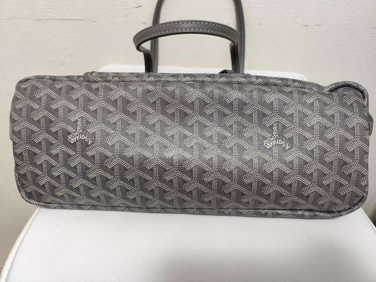 サンルイＰＭ（ブランドバッグ）の商品画像 - 査定依頼日：2025年3月28日 - 最高査定価格：250,000円