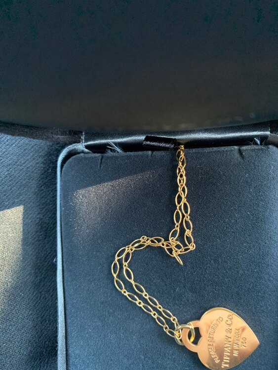 ティファニーネックレス（金・貴金属）の商品画像 - 査定依頼日：2025年1月11日 - 最高査定価格：200,000円